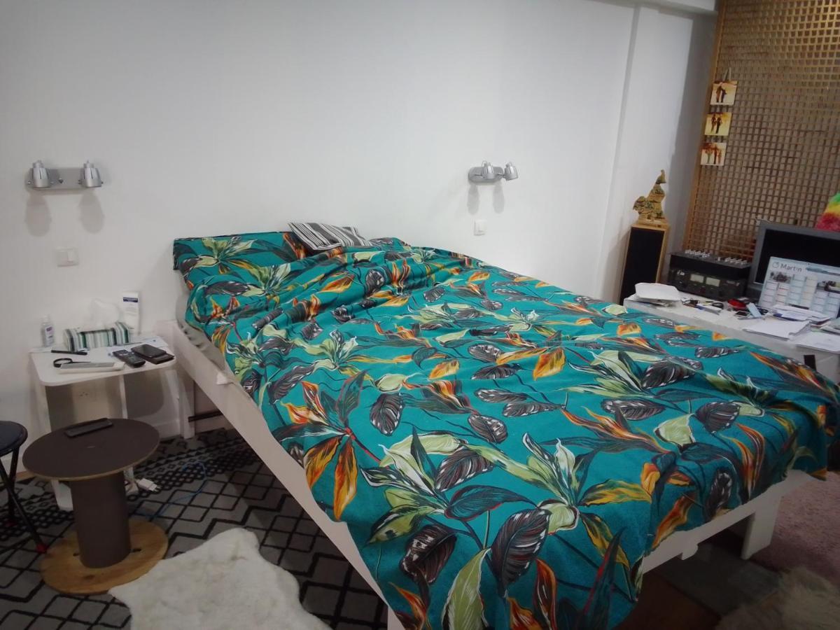 Chambre Chez L'Habitant Saint-Pierre-le-Moûtier Eksteriør bilde
